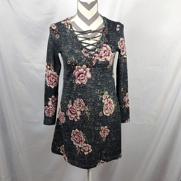 About A Girl Gray Floral Mini Dress - Picture 1 of 6